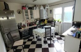 Casa 5 camere, RATE, 3 bai, 171mp utili + pod, gradina 160 mp, zona Tera