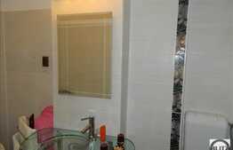 De vanzare 2 camere, 52 mp, balcon, zona strazii Teilor! Parcare inclusa!