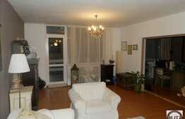 Apartament de LUX, 3 camere de vanzare, 108 mp, mobilat utilat, zona Oncos!