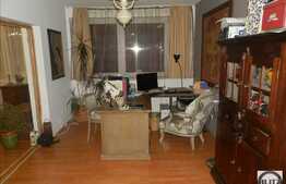 Apartament de LUX, 3 camere de vanzare, 108 mp, mobilat utilat, zona Oncos!