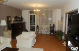 Apartament de LUX, 3 camere de vanzare, 108 mp, mobilat utilat, zona Oncos!