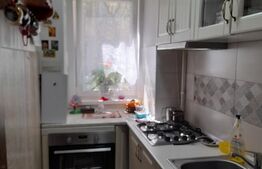 APARTAMENT 2 camere COHET, INTIM, 40 m.p. zona FLORILOR 