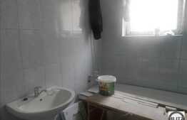 Apartament cu 2 camere, 50 mp utili, balcon, zona strazii Eroilor! Finisaje noi!