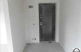 Mansarda inalta 2 camere, 56 mp, 2 balcoane, zona Teilor! Parcare! Semifinisata!