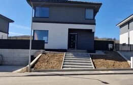 Casa individuala, 4 camere. 120 mp utili, 525 mp teren, zona Corusu