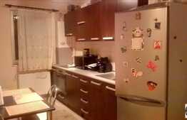 2 camere, 60 mp, balcon de 8 mp, zona Florilor! Decomandat! Mobilat modern!