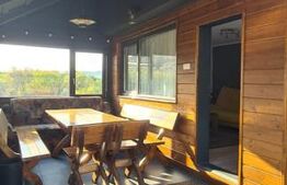 Casă de vacanta localizată excelent, de 48mp, cu 350mp teren, zona Roata Făget