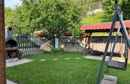 Casă de vacanta localizată excelent, de 48mp, cu 350mp teren, zona Roata Făget