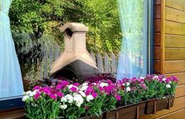 Casă de vacanta localizată excelent, de 48mp, cu 350mp teren, zona Roata Făget