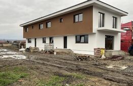 Duplex semifinisat de 132 mp eficient compartimentați localizat în Sânnicoară