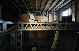 Spatiu comercial cu depozitare, 410 mp, zona Cipariu