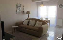 De vanzare 2 camere, 43.5 mp, balcon, totul nou! Zona Eroilor! Parcare inclusa!