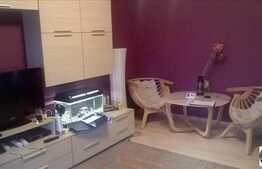 Mansarda inalta cu 2 camere, 52 mp, 2 balcoane, POD, zona Porii! Parcare cu CF!