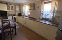 Apartament 3 camere, 83 mp utili, cu gradina 200 mp, in Zorilor