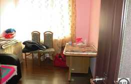 De vanzare 3 camere, 58 mp, 2 balcoane, zona strazii Florilor!