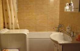 Mansarda cu suprafata de 32.76 mp, balcon, zona Terra! Loc de parcare!