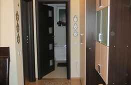 Vanzare apartament 3 camere, 58 mp utili, balcon, zona strazii Eroilor! Parcare!