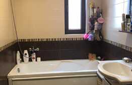 Apartament 3 camere, 63 mp,  Zona strazii Stejarului! Parcare cu CF!