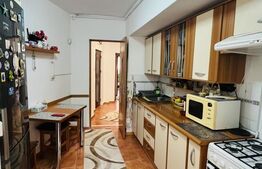 Apartament, 2 camere, 50mp, zona Racadau 