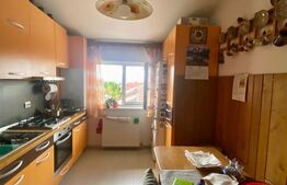 Apartament 3 camere, 2 bai, 79 mp, priveliste panoramica, Semicentral