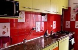 Apartament de 4 camere, 82 mp, 2 bai, 2 balcoane, zona Iulius Mall