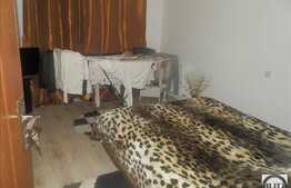 Vanzare mansarda cu 2 camere, 58 mp, 2 balcoane, parcare cu CF! Zona Florilor!