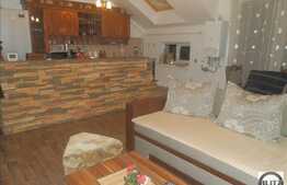 Vanzare mansarda cu 2 camere, 58 mp, 2 balcoane, parcare cu CF! Zona Florilor!