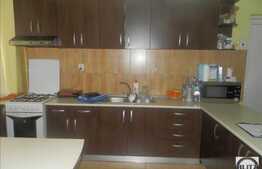 De vanzare 4 camere, 77 mp, zona Stejarului! Mobilat!