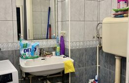 Apartament cu 3 camere, zona Florilor 