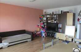 De vanzare 2 camere, 61 mp, 2 balcoane, etaj intermediar! Zona Tauti! Mobilat!