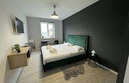 Apartament 3 camere, lux, parcare, terasa, zona Vivo 