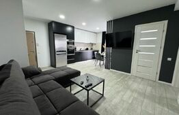 Apartament 3 camere, lux, parcare, terasa, zona Vivo 