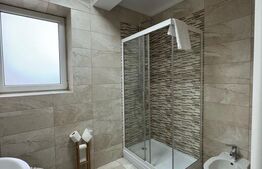 Apartament 3 camere, lux, parcare, terasa, zona Vivo 