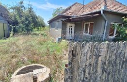 Casa renovabila cu 3 camere, teren generos de 1350 mp, Jucu de Sus 