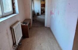 Casa renovabila cu 3 camere, teren generos de 1350 mp, Jucu de Sus 