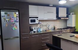 Apartament 2 camere, 100mp(42mp pod amenajat), parcare, zona Centrala