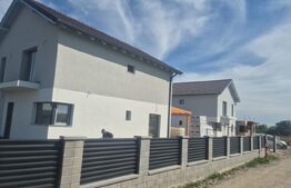 Casa cu 4 camere, Stupini  400 mp teren, zona f buna 