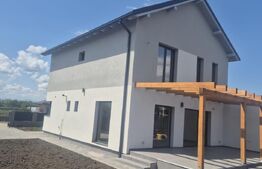 Casa cu 4 camere, Stupini  400 mp teren, zona f buna 