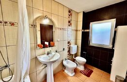 Apartament 3 camere 2 bai, 70mp, parcare, zona Muzeul Apei