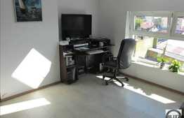 3 camere de lux, 78 mp utili, E+M, 1 loc de parcare, imobil nou, zona Centrala!