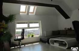 3 camere de lux, 78 mp utili, E+M, 1 loc de parcare, imobil nou, zona Centrala!