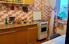 Apartament de 3 camere, etaj intermediar, 65 mp, 2 bai, Dorobantilor