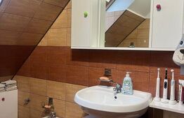 Triplex, 3 camere, 2 bai, grădina, loc de parcare