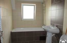 2 camere, 56 mp, TERASA de 30 mp, zona Porii! Parcare! Finisaje noi si moderne!