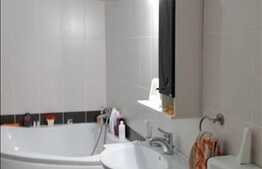 Vanzare 3 camere, 75 mp, TERASA de 25 mp! Zona Stejarului! Mobilat modern!