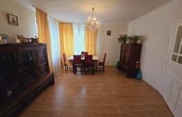 Casa de 3 camere, gradina spatioasa, in Apahida zona centrala