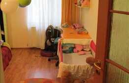 Vanzare 3 camere, 64 mp, etaj intermediar, zona Somesului! Loc parcare!