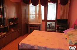 2 camere , 58 mp, balcon inchis! Zona Cetatea Fetei! Parcare si boxa depozitare!