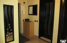 Apartament cochet 2 camere, 57 mp,decomandat! 12 mp TERASA! Zona Porii! Parcare!