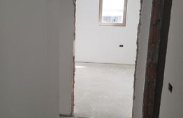 Apartament cartier Coresi nou, 3 camere, 2 bai, parter cu gradina